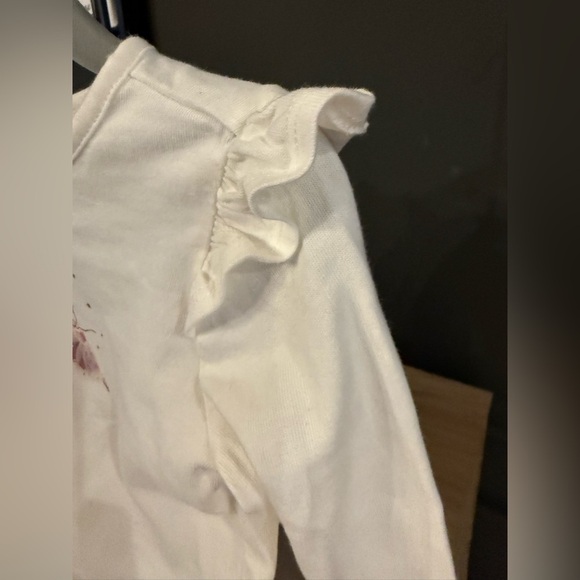 Janie and Jack • 2T • Long Ruffle Sleeve Ballerina Tee with appliqué detail - Picture 6 of 8